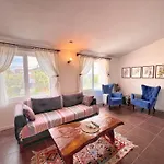 Karaincirevleri Сasa de vacaciones *